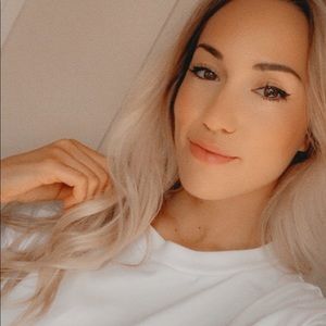 Meet your Posher, Van